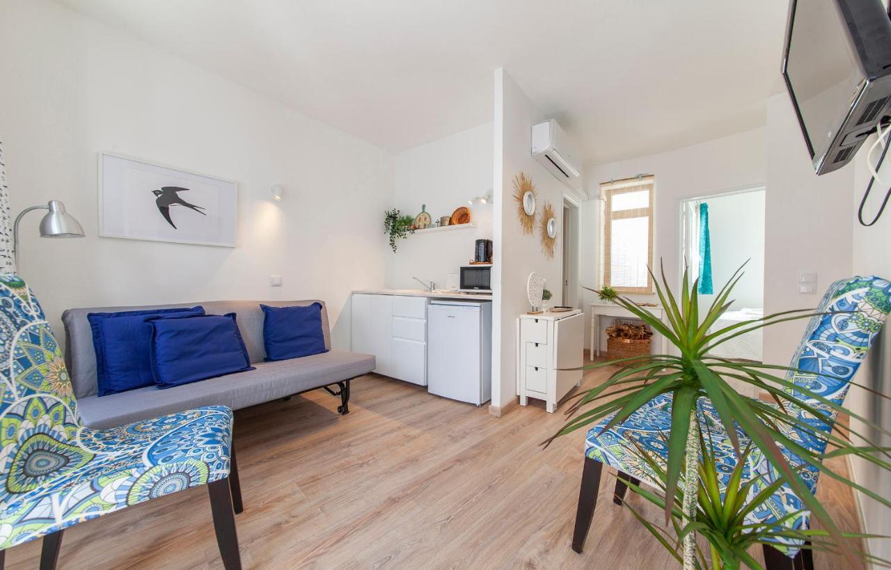 ラゴスB48 - Olive Tree Street 2 Bed Flatアパートメント エクステリア 写真