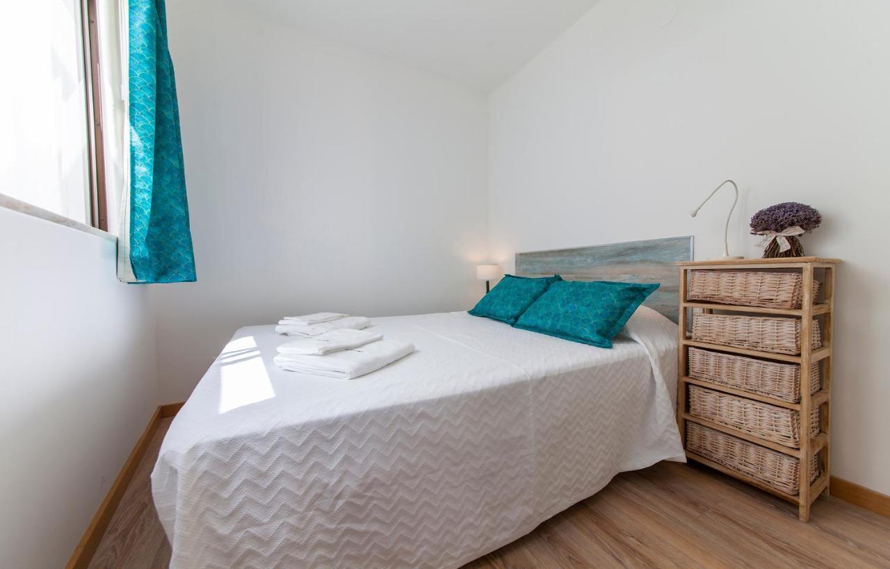 ラゴスB48 - Olive Tree Street 2 Bed Flatアパートメント エクステリア 写真