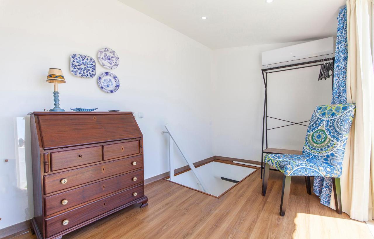 ラゴスB48 - Olive Tree Street 2 Bed Flatアパートメント エクステリア 写真